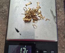 Scrap 9 carat gold .