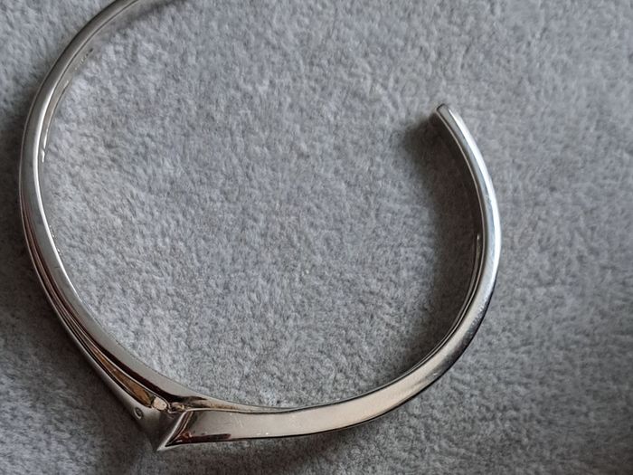 sterling silver diamond bangle