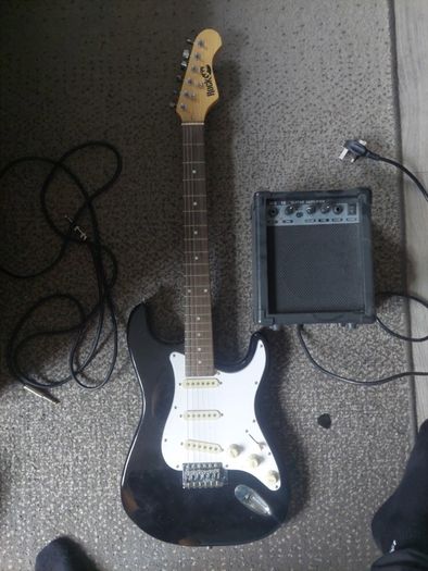 Kids/Beginner Electric Guitar Bundle