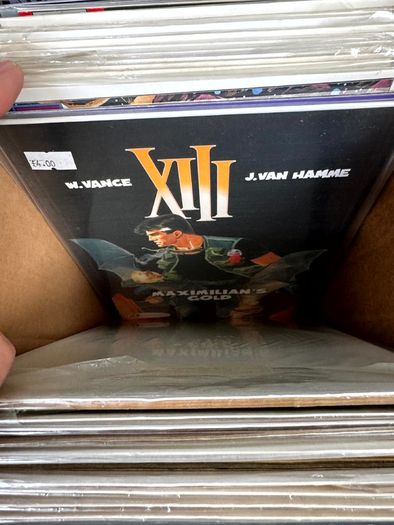 Indie Long Comic Box w 250 Comics for Sale