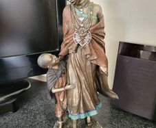 Africa tribe figurines