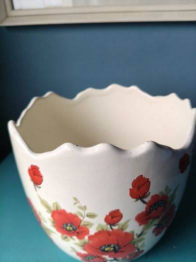 Ballyporeen Planter