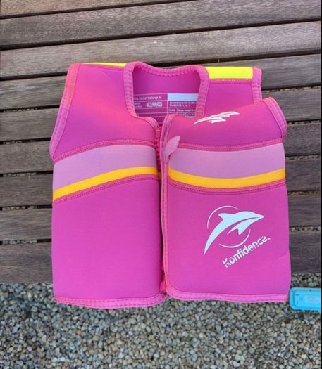 kids swimming confidence jacket