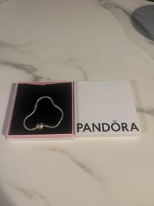 Pandora Moments Heart Clasp Snake Chain Bracelet
