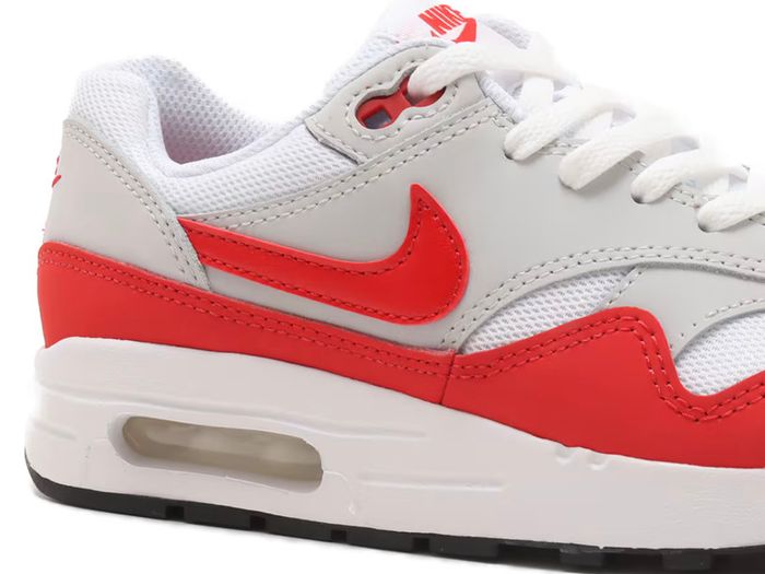 Nike Air Max 1 University Red UK Kids 4.5 Brand New and Unworn