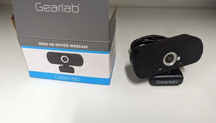 Gearlab G635 Webcam with built in mic