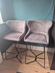 Island Chairs