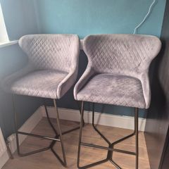 Island Chairs