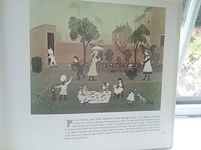 And Miss Carter Wore Pink (scenes from an Edwardian childhood) by Helen Bradley