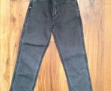 BNWT.. GAP Boys Dark Grey Straight Jeans with Adjustable Waist ( size 8 Regular)