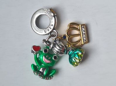 Princess Frog and Crown Charm 925 Silver Charm Compatible with Pandora Charms, Trollbeads, Chamilia, Biagi and Many Other IRL Charm Bracelets.