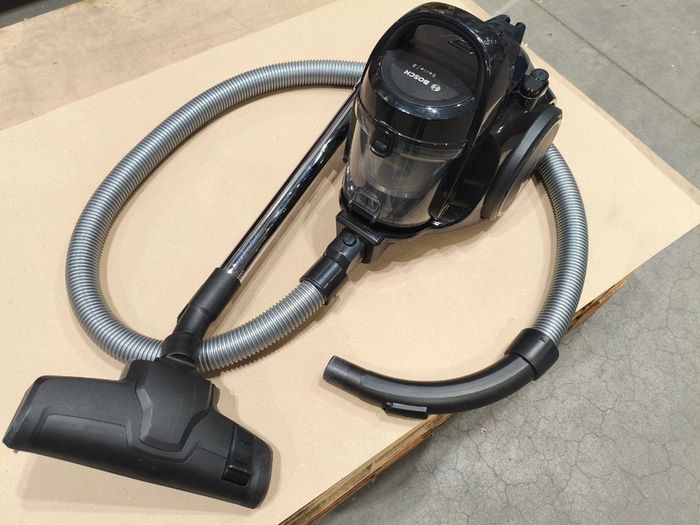 Vacuum cleaner Bosh Serie 2