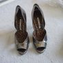 Manolo Blahnik Gold Shoes Image 2