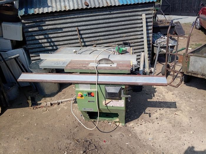 Workshop size table saw