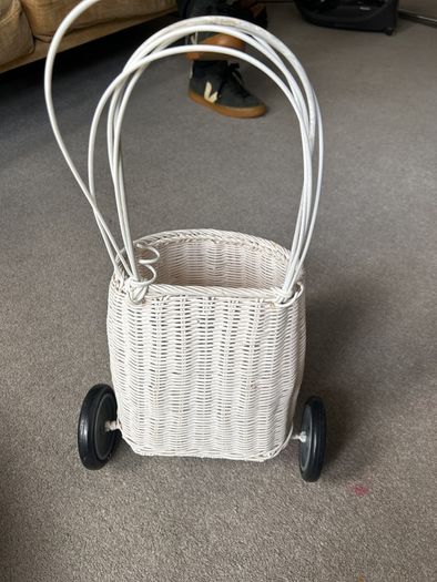 Wicker basket