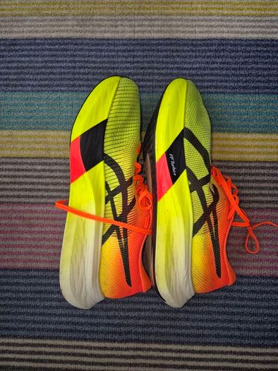 Asics meta spped edge size 8.5uk
