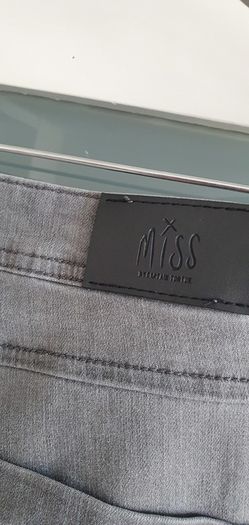 Miss by Captain Tortue grey skinny with zip detail Sz 38 (10-12UK) - Rrp 89 (New)