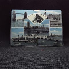 Greetings From London , 9 Views " Dennis " Mechanical Postcard - 1960s
