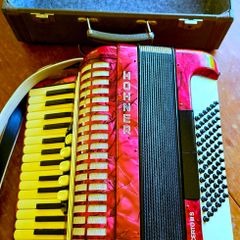Hohner Concerto iii S Piano Accordion