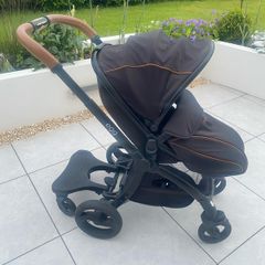 Egg buggy - carrycot and stroller
