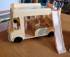 Sylvanian families Nursery bus