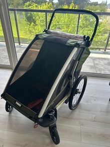 Thule Chariot Cab 2 Versatile Bike Trailer and Stroller