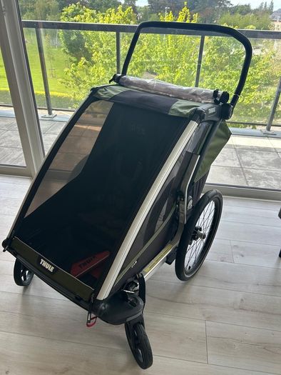 Thule Chariot Cab 2 Versatile Bike Trailer and Stroller