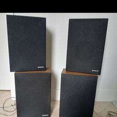 Sanyo Speakers. Set of four.