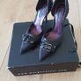 Ladies Beautiful Morgan heels. Image 2