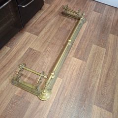 A Beautiful Antique Brass Fireplace Fender with Beautiful Scroll Brass on the Sides