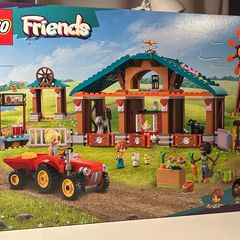 LEGO Friends 42617 Farm Animal Sanctuary. Retired. New & Sealed