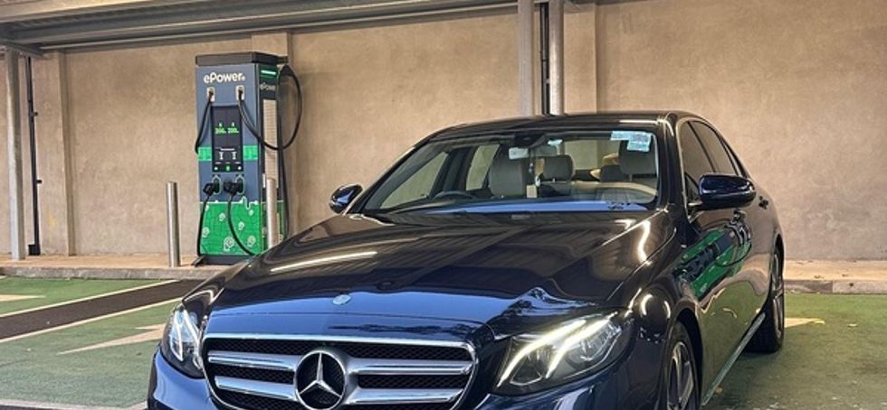 2016 Mercedes-benz E220d avantgarde NCT 02/2028