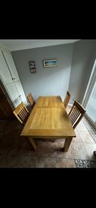Oak Table and 4 chairs