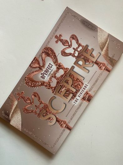 BPerfect v The Vivienne Sceptre Makeup palette