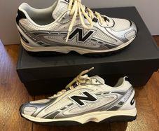 New Balance 204L Size 7