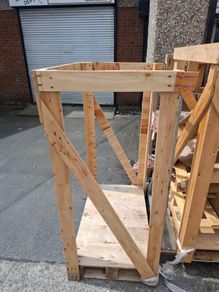 sturdy shipping crates