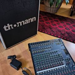 Yamaha MG166CX-USB 16-Channel Mixing Console + Original Power Supply (Brand New) + Thomann Hard Carry Case