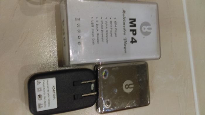 MP4 Multimedia Player 4GB