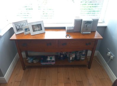 consol side table