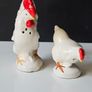 Rooster and Hen Vintage Salt and Pepper Shaker Set Image 3