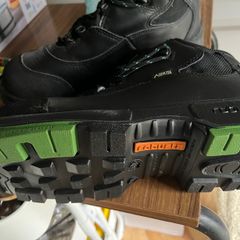 safety boots