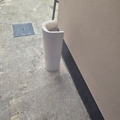 Sink pedestal 655mm height