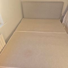 Divan Base