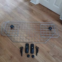 Dog guard for car