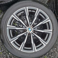 20" Genuine Bmw X5 G05 M Sport Alloys with tyres