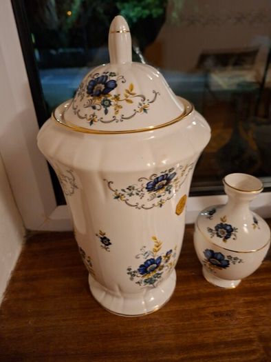Royal Tara Fine Bone China 7 Pieces