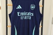 Arsenal Training Jersey