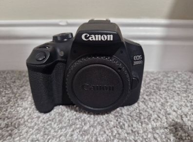 Canon Eos 2000d