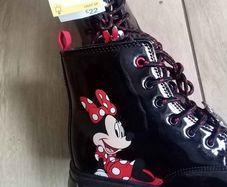 girls boots with mini mouse design.size1
