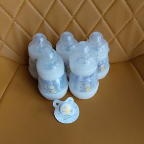 MAM newborn size bottles pack + free soother